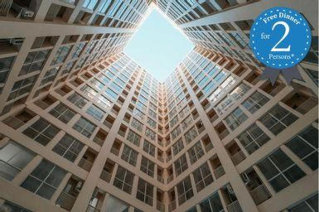 My Tower Hotel Surabaja Zewnętrze zdjęcie