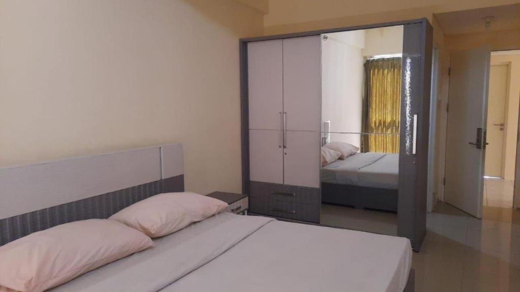 My Tower Hotel Surabaja Zewnętrze zdjęcie